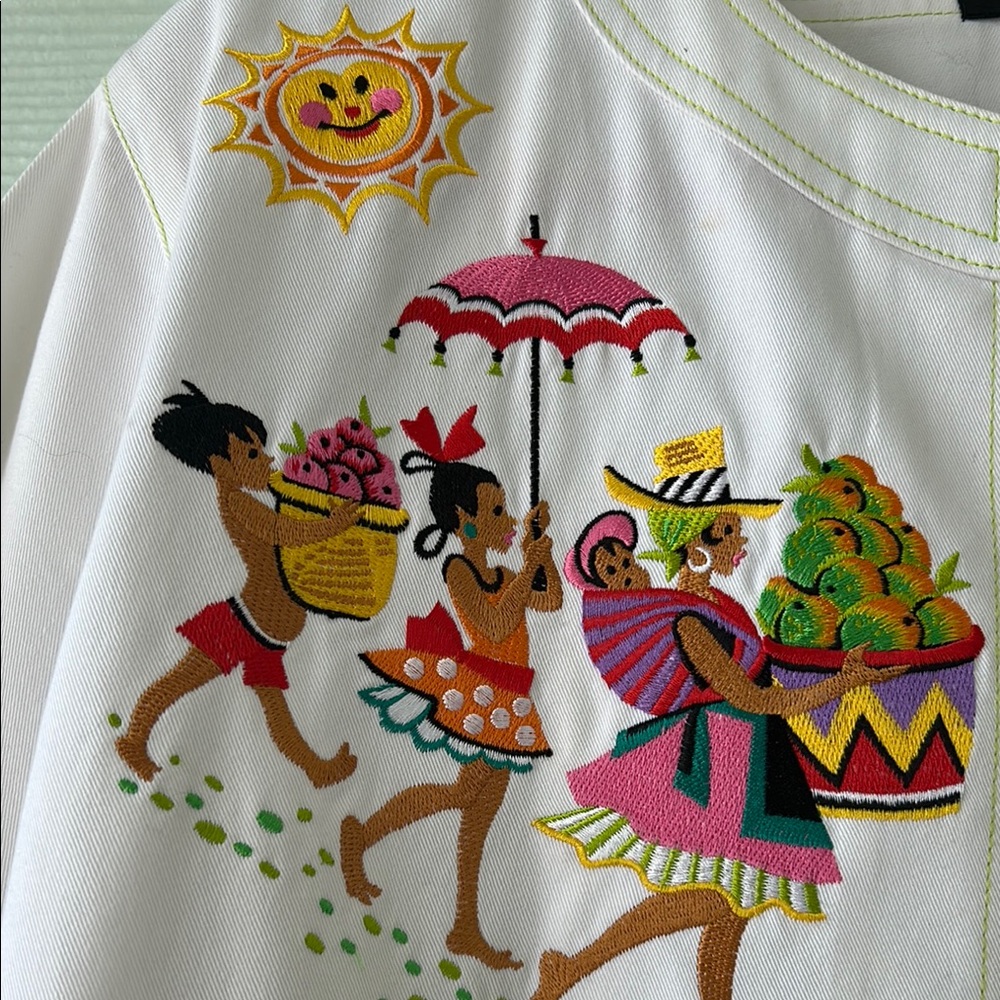 Bob Mackie Wearable Art Top - image 8